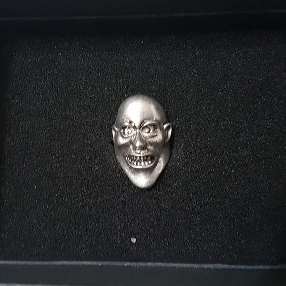 Grinning Face Fashion Ring - Picture 2 of 3